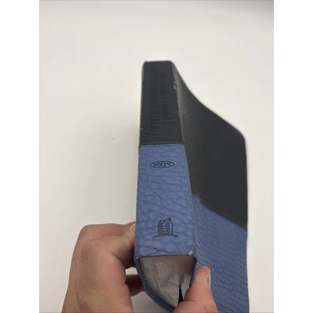 Charles F Stanley Life Principles Bible NKJV Black Blue Leather Large Print